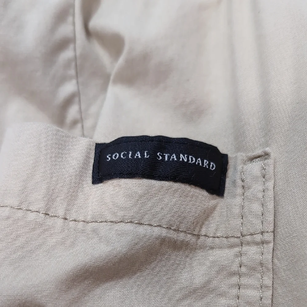 Sanctuary | Lightweight Cotton Stretch Light Tan Cargo Pants Size XXL - Picture 12 of 12